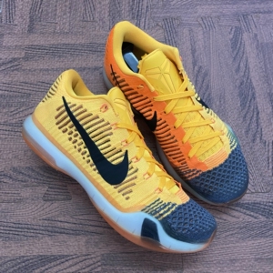 zk10 kobe10 科比10 精英日落 42.5 配盒