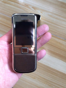 诺基亚8800a黄金版原装正品带原装座充国行机无拆无修功能正