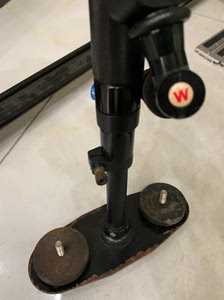 库存万德兰斯坦尼康两个,加一个小滑轨,没有云台,加两个快装板