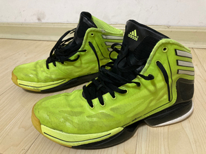 00敌波爱0220淘宝adidas adizero阿迪达斯 罗斯轻无敌2 包裹0人付款