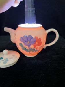 567瓷,景德镇红旗瓷厂80年代,手工手绘稀土牵牛花茶壶,无