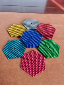 d5彩色巴克球,巴基兔子店里买的,质量非常好,100一盒买的