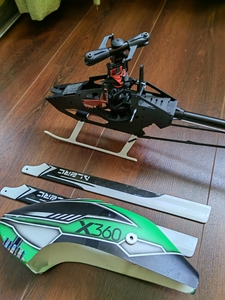 富丽X360，空机带大桨，小桨，金属尾波箱，金属尾桨夹。补上