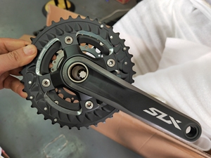 shimano禧玛诺slx m7000三速牙盘带中轴,非bo