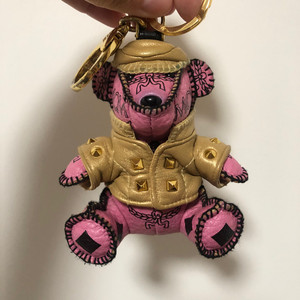 正品mcm皮熊挂件挂饰钥匙扣  超级可爱,做工精致,搭配包包