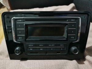 13款大众宝来原车cd机头!机器没拆开过,保好使!同城包安装