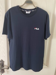 沈阳小鱼儿淘宝fila 斐乐女短袖休闲百搭编织衫.