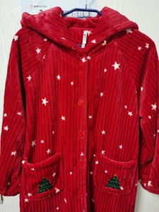 红豆正品法兰绒睡袍睡衣，质量超好，手感柔软