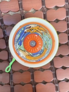 奥迪双钻海外版魔动加速悠悠球.  火狐.   正品所见及所得