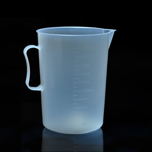 烧杯1000毫升 塑料量杯1000ml 量杯 带刻度有柄带把 耐高温无毒
