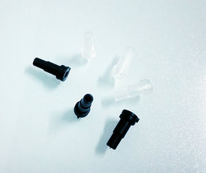 3.5耳机头 尾套 4mm出线孔 尾管 护线套硅胶材质 透明和黑色可选