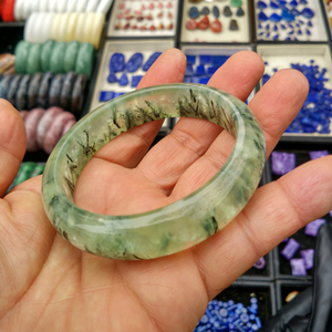 纯天然葡萄石手镯/质量上乘绿碧柳色/美容养颜聚财/罕见女款珍藏