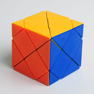 大雁四阶斜转魔方 四阶四轴六面体异形魔方 4阶斜转魔方斜钻 包邮