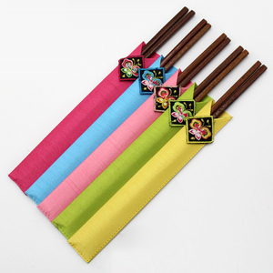 韩国民俗特色 棕色木质布艺刺绣筷子 厨房用具 餐具 5支装 套装