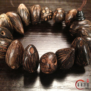 天然三眼金猪菩提子佛珠手三眼金珠菩提子菩提原籽串念珠手链