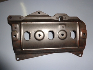 昌河铃木北斗星浪迪机油盘挡板油底壳挡板 油底壳隔板(拆车件)