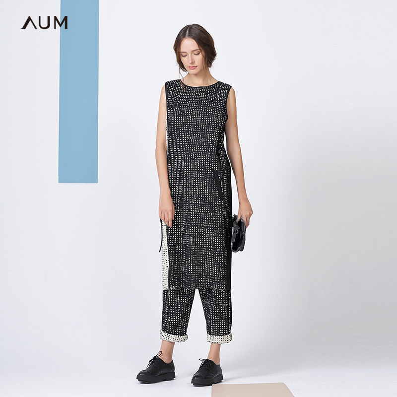 aum是什么品牌衣服
