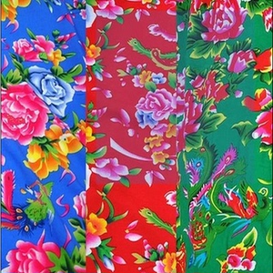 传统的凤凰戏牡丹大红色东北大花布民族服装面料 宝宝包被鸳鸯裤