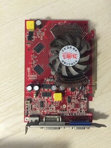 七彩虹gt220显卡