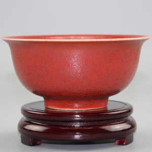 大清康熙红釉鸡血红碗仿古做旧瓷器客厅古董摆件老货旧货古玩收藏
