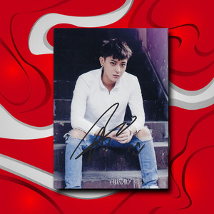 黄子韬亲笔签名