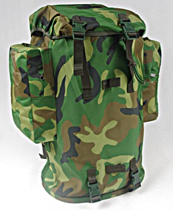 正品01温区生活携行具,单兵背囊,老式防水军迷包