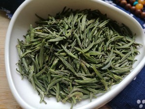 2020开化龙顶明前茶 龙鼎碳培工艺绿茶 春茶芽头色泽口感俱佳包邮