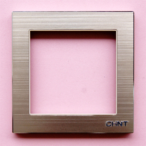 正泰开关插座86型科莫系列new6-h90102香槟金铝合金拉丝开关面板