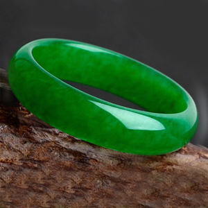 正品 天然a级碧绿色玉手镯 女款玉镯子 马来玉玉手镯 玉石包邮