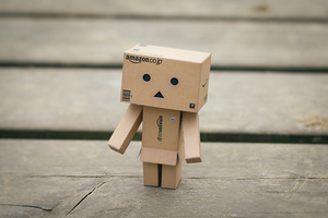 [水昂流][纸盒人]亚马逊纸箱人diy纸模型 3d纸模型