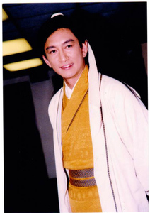 倚天屠龙记吴启华