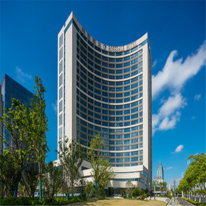 太仓珀丽酒店 住宿1晚 双人早餐 2大1小蒙特利亲子乐园门票