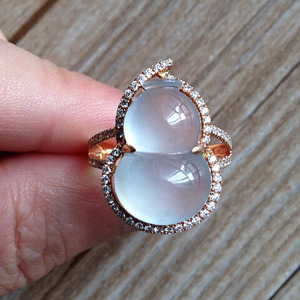 玉欣珠宝 木那种飘雪花棉翡翠葫芦女戒 18k镶嵌缅甸a货翡翠戒指女