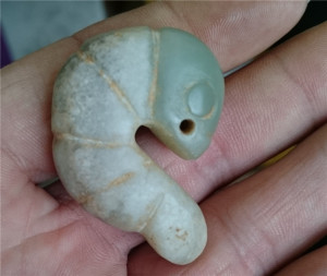 罕见大个西周高古玉老新疆和田玉蚕蛹挂件39*32*16.2不老白送老玉