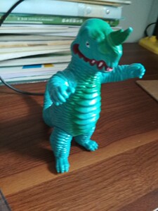 初代奥特曼怪兽软胶阿勃拉斯