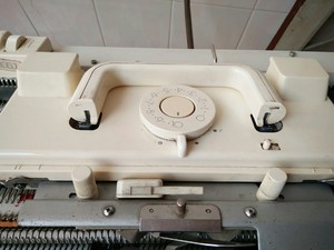 转日本原产银迪牌280毛衣编织机