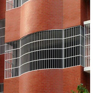 阳台窗户不锈钢防盗网每平方150元(材料用304)