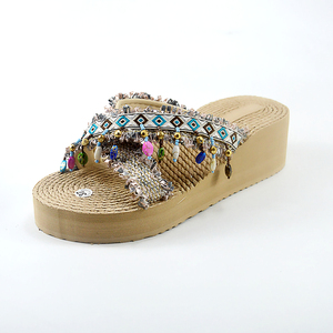 西双版纳度假旅行凉n拖鞋女款夏季外穿傣族民族风鞋子沙滩厚底凉