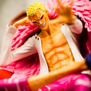 海贼王手办小唐坐姿沙发堂吉诃德·多弗朗明哥模型摆件全套限量版