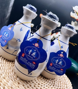 山西杏花产地 小兰花42度瓶装清香型白酒 青花30纯粮白酒整箱特价