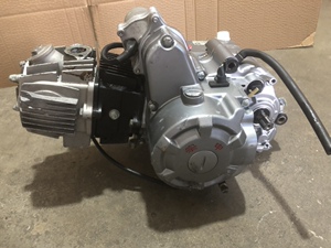 二手宗申力帆各种品牌两轮摩托车弯梁 三轮车卧式110 130发动机