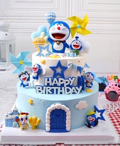 哆啦a梦双层蛋糕