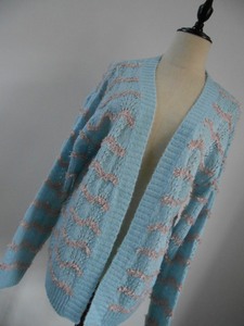 女装毛线针织宽松薄粉嫩蓝拼接色空调房防寒开衫长袖上衣外套披风