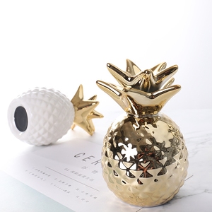 新款珠宝柜台饰品摆件首饰道具展示架金色菠萝存钱罐陶瓷储蓄罐