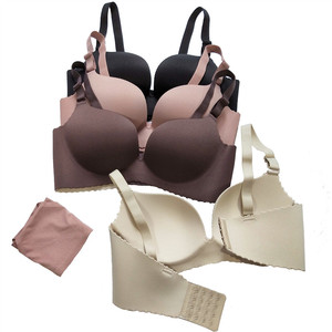 大胸显小文胸薄款超薄胸罩聚拢收副乳大码胖mm防下垂女内衣c杯夏