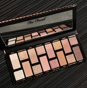 【清仓】 too faced姜饼人唇釉眼影盘巧克力蜜桃born this way