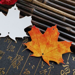 枫叶形状彩色印花卡纸异形空白小卡片手工硬笔书签节日礼物挂饰