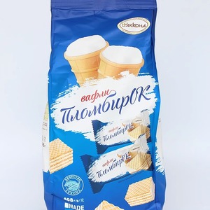 俄罗斯进口威化饼干阿孔特牌酸奶冰淇淋味焦糖夹心拉丝饼小零食