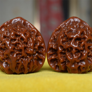 文玩核桃包浆玉化老狮子头手工盘玩一对红润玻璃底饱满一对把玩