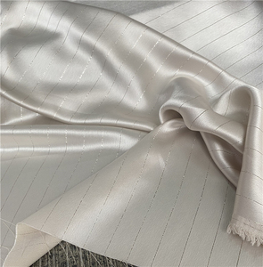 大牌原版日本进口香槟色单面缎织金三醋酸缎面垂坠面料设计师布料